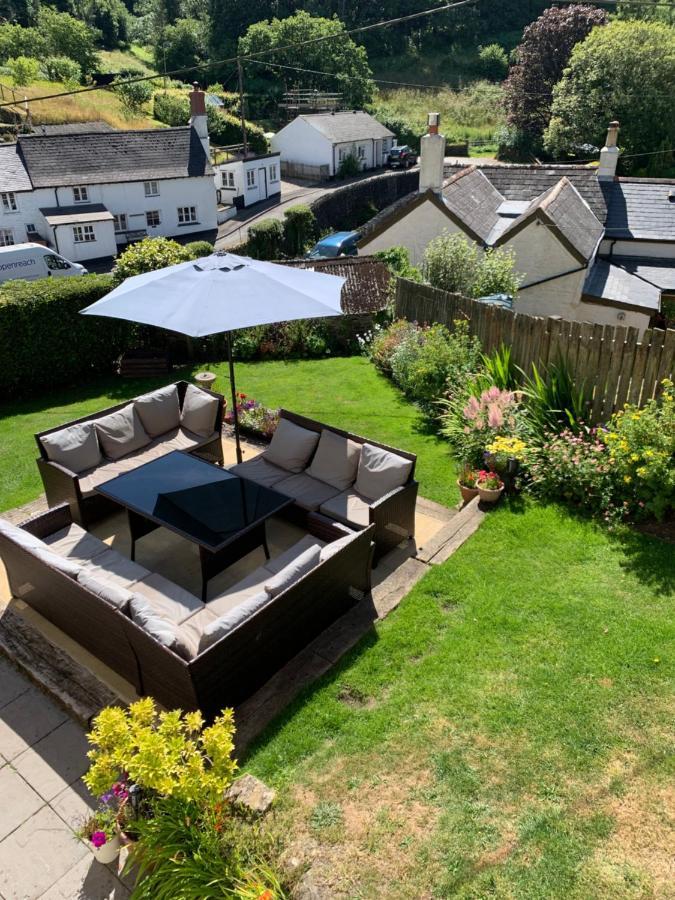 Holiday home The Annex Rose Lynton
